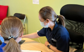 株式会社BISCUSS訪問鍼灸按摩マッサージスタッフ